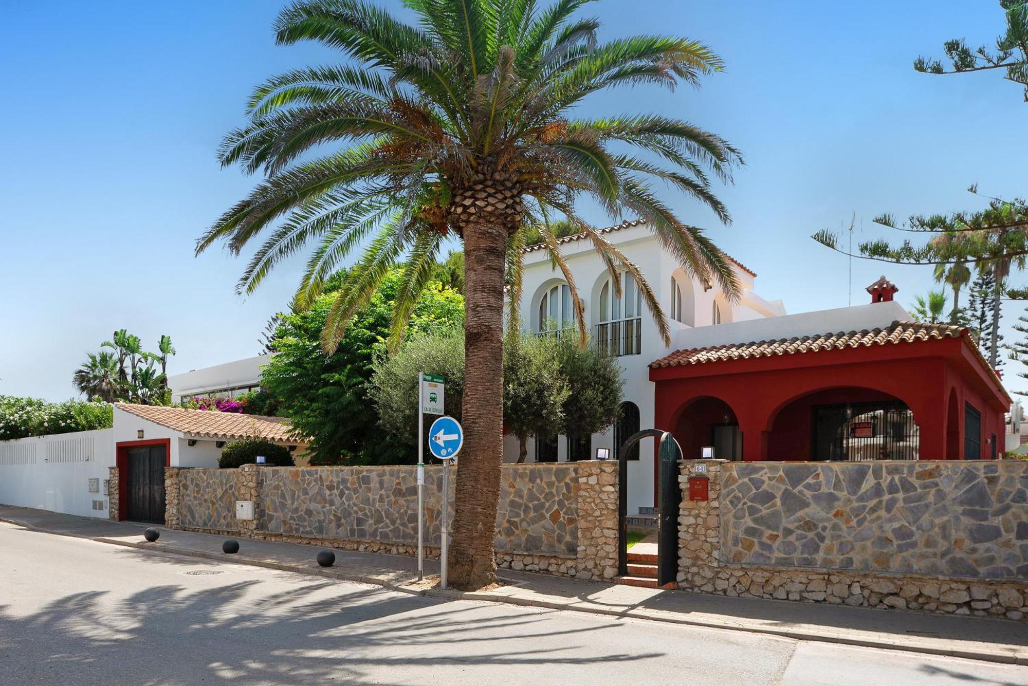 Villa Sevilla 科尼尔-德拉弗龙特拉 外观 照片